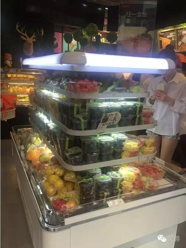 60平米3小时销售破万，看一家小店如何“占领”一座城